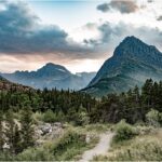 A dog and kid-friendly guide for your Glacier National Park visit